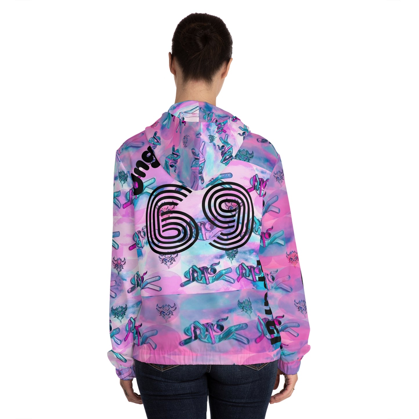 Vibrant Women’s Full-Zip Hoodie with Bold Graphics for Casual Style